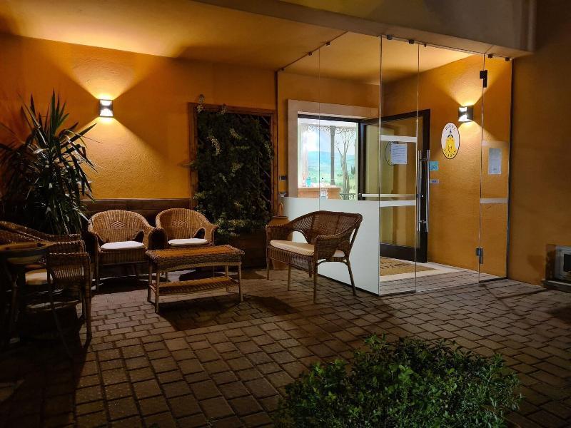 Hotel Cladan อัสซิซี ภายนอก รูปภาพ