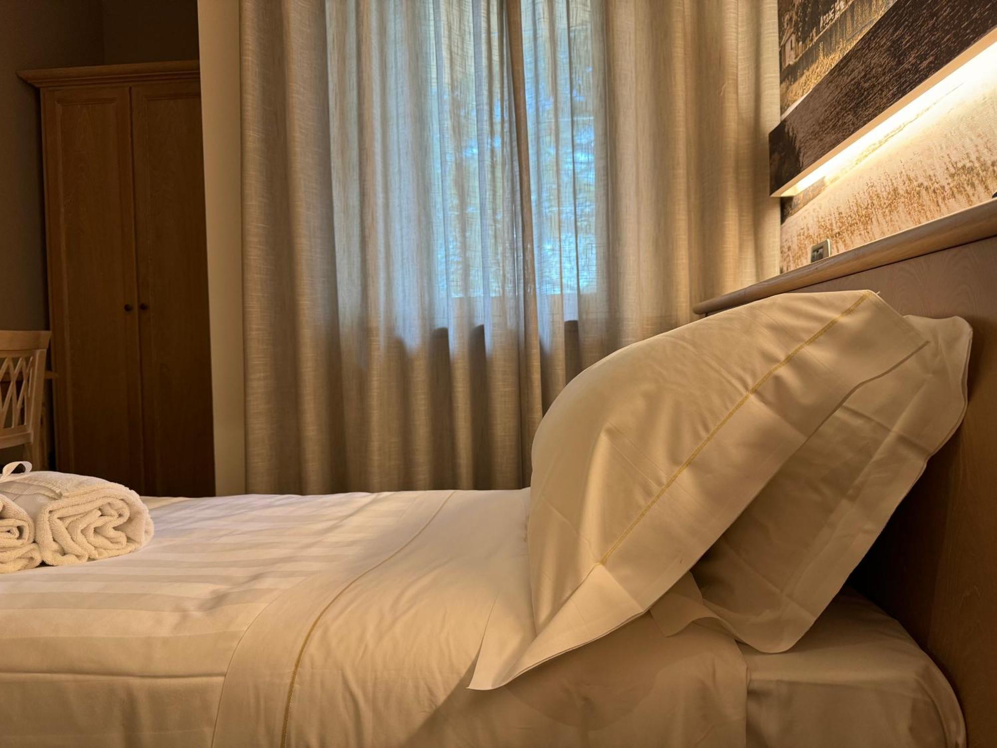 Hotel Cladan อัสซิซี ภายนอก รูปภาพ