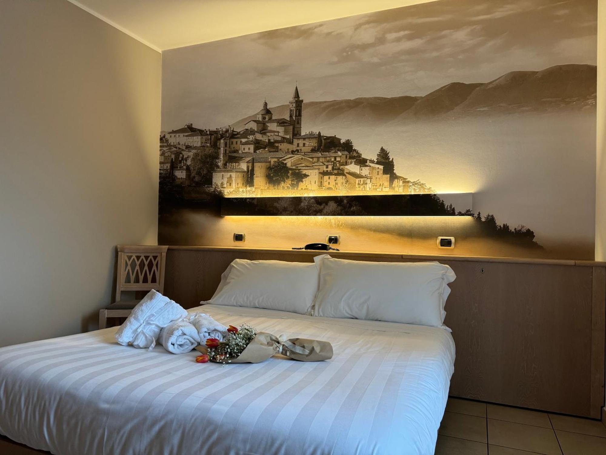 Hotel Cladan อัสซิซี ภายนอก รูปภาพ