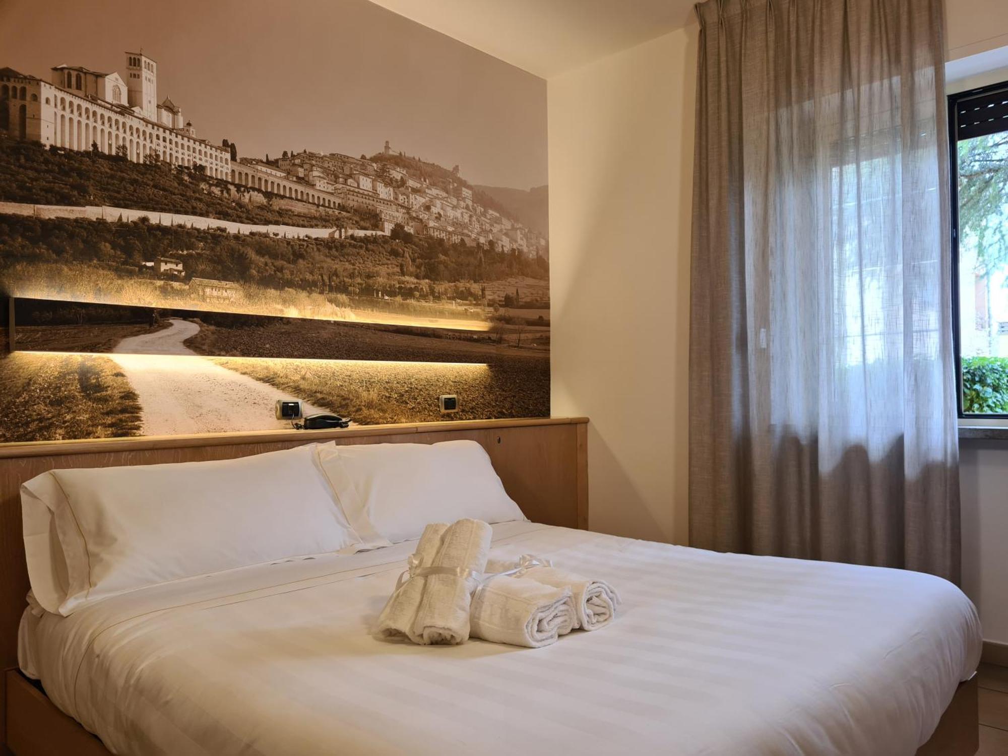 Hotel Cladan อัสซิซี ภายนอก รูปภาพ