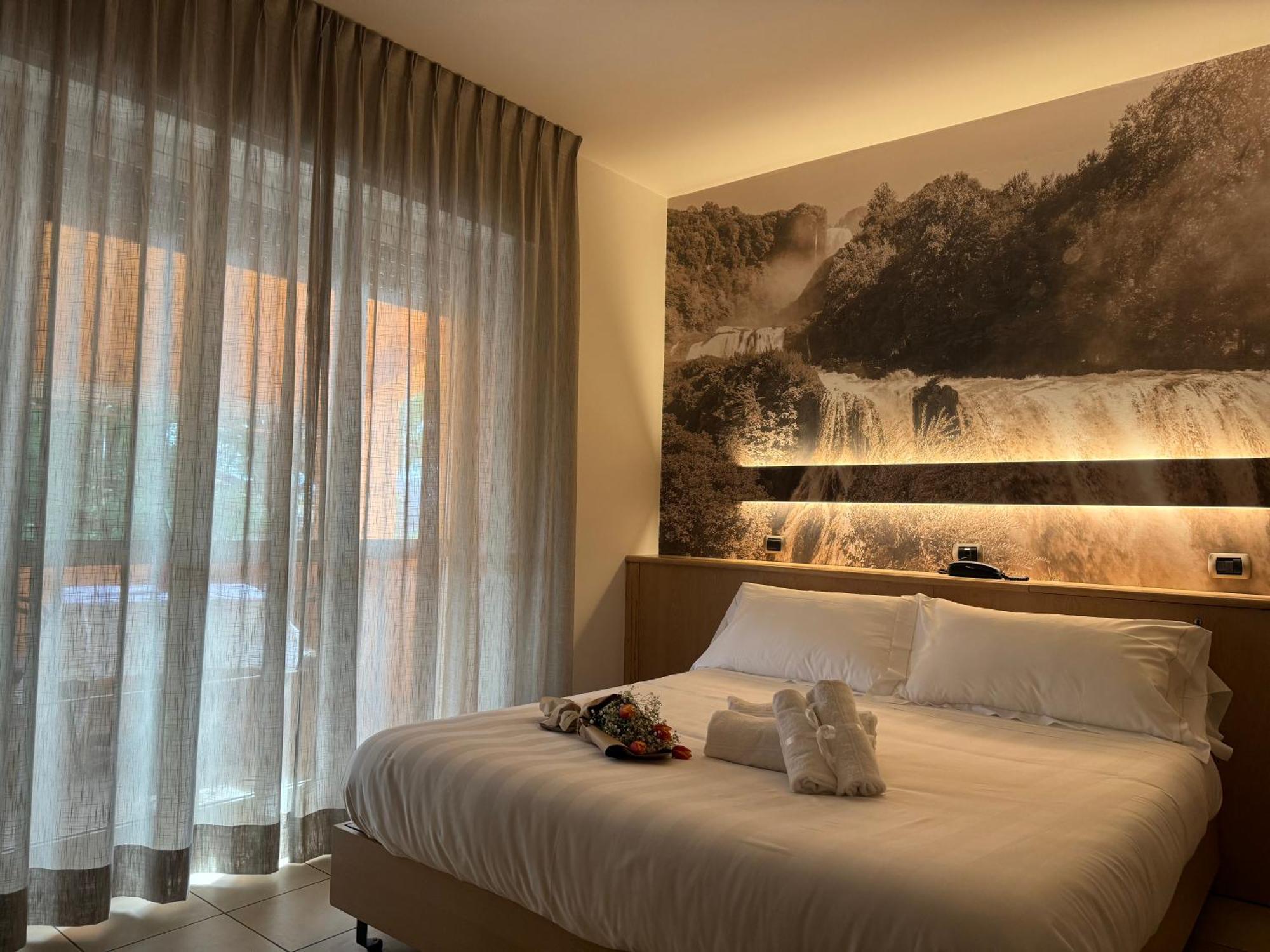Hotel Cladan อัสซิซี ภายนอก รูปภาพ